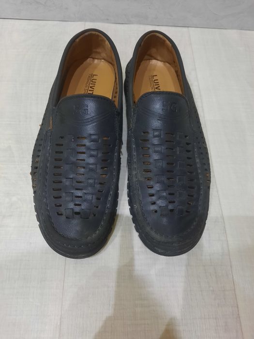 Продаю школьную обувь для мальчиков