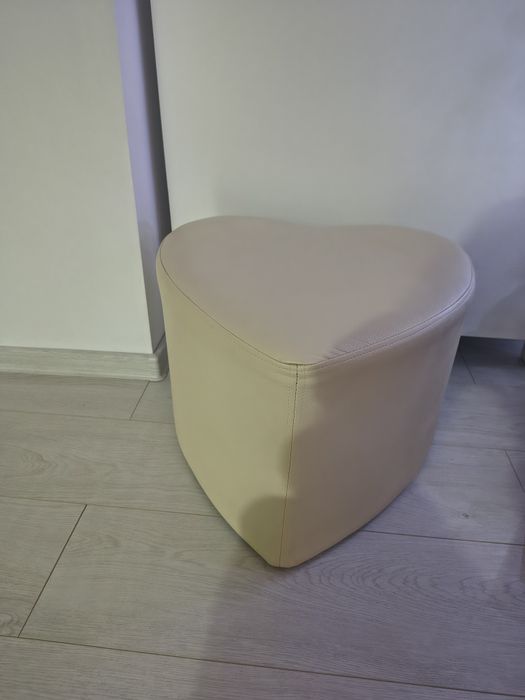 Taburet piele eco.