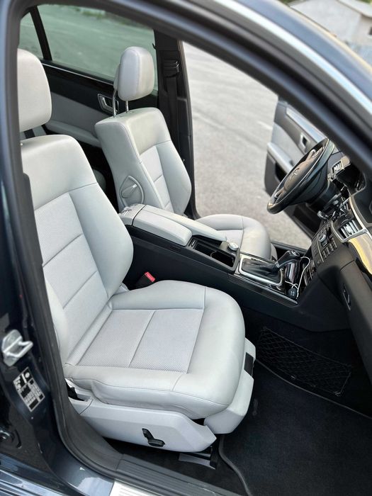 Mercedes E200 CDI W212 7G-TRONIC PLUS - Trapa Panoramica