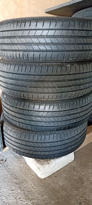 Vând anvelope vara Bridgestone Turanza 185/65/15