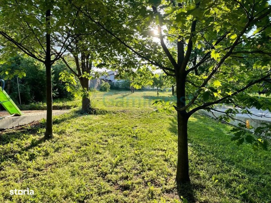 Casa de vanzare in Oradea,3000 mp,priveliste spre oras Gaminvest V4698