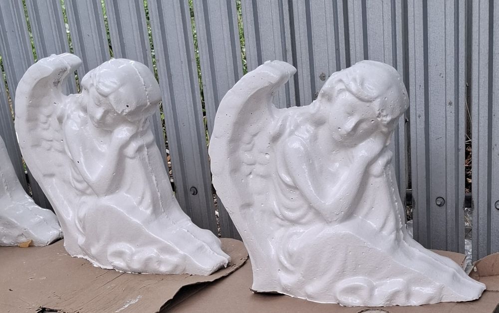 De vinzare decoratiuni gradina