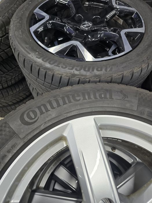 2 Броя 215/65/17 Continental 7mm