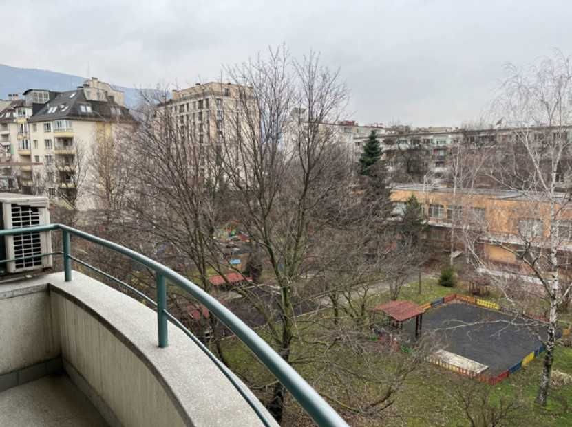 Дава се под наем Тристаен апартамент в София, Гоце Делчев - 96 кв.м за 896.58 € - Снимка #8