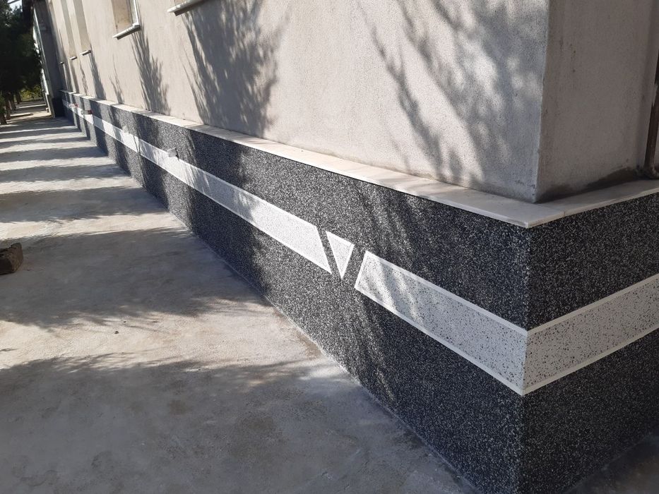 делаем ремонт  грунтовка и крошка рисунок ,полосы  ,сплошной