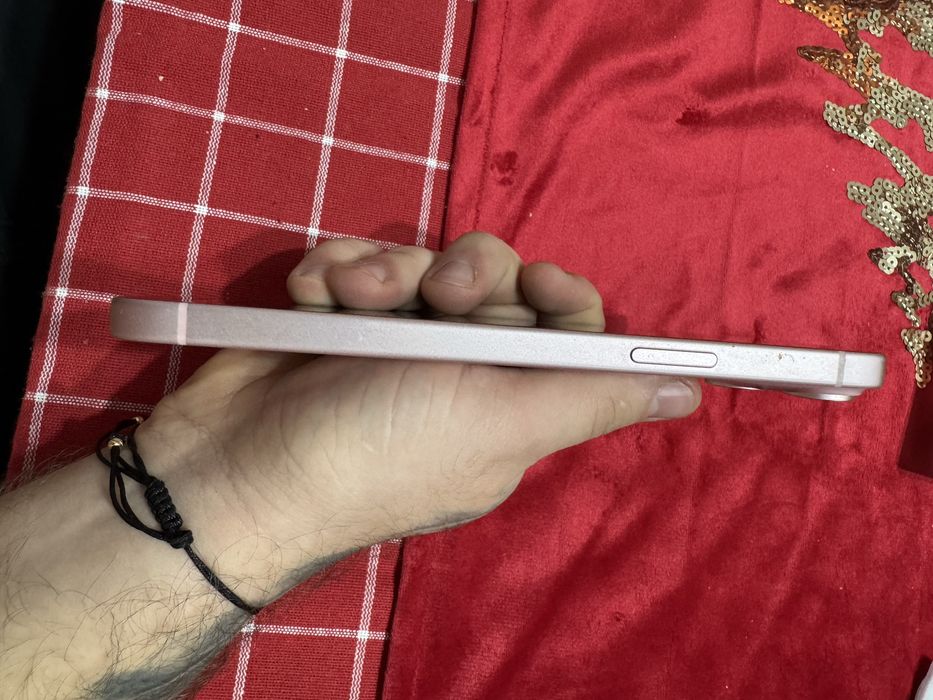 Iphone 15 plus roz