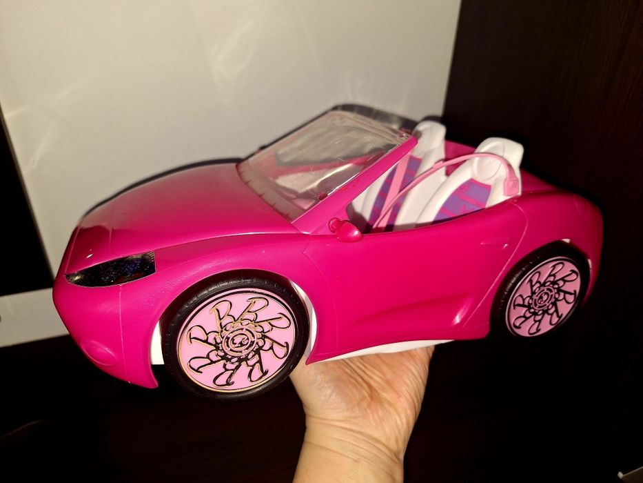 Mașină Barbi Mattel.
