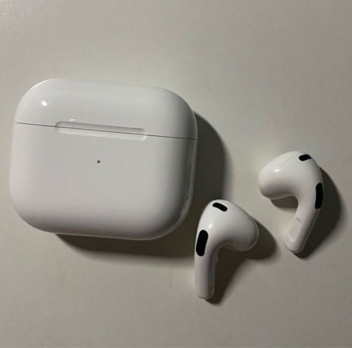 Airpods 3 новый в отличном состоянии