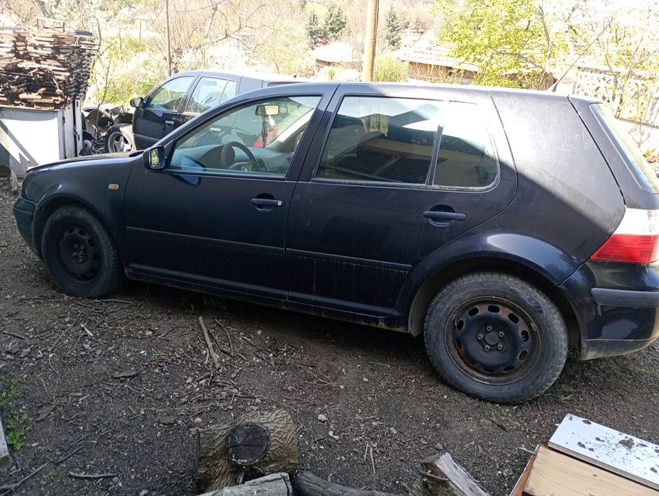 VW golf на части