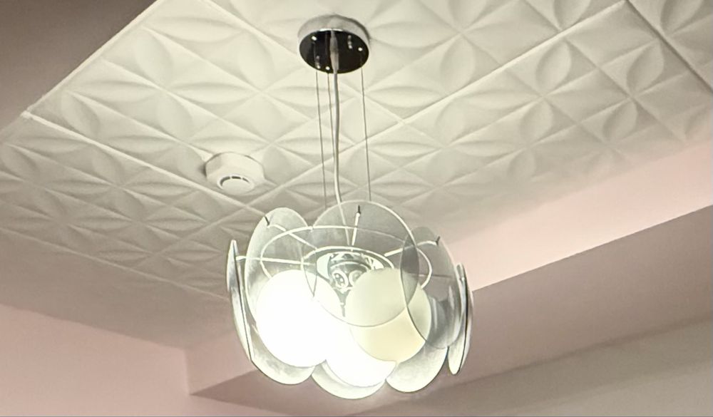 Lustra dormitor sau living