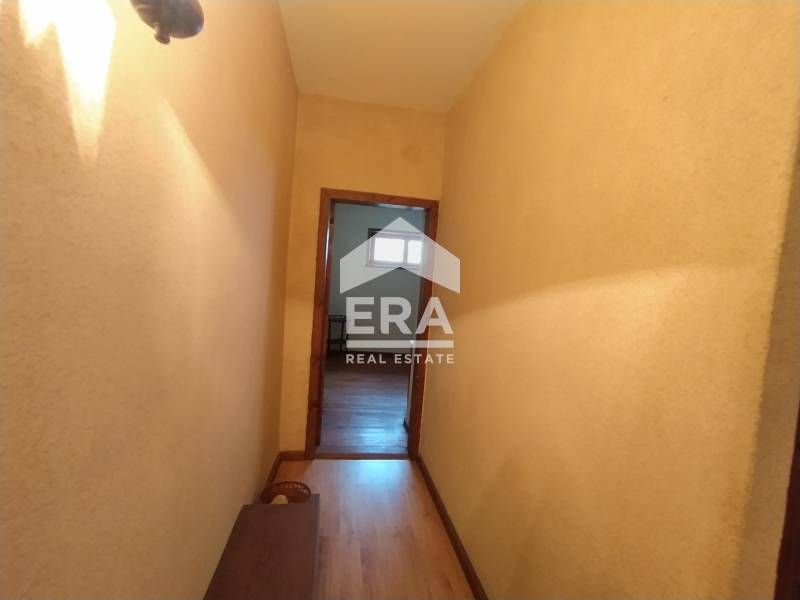 Продава се Четиристаен апартамент в Варна, Трошево - 104 кв.м за 1818 €/кв.м - Снимка #9