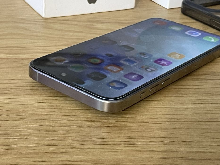 Бартер iPhone 15 pro max 256gb 90% natural