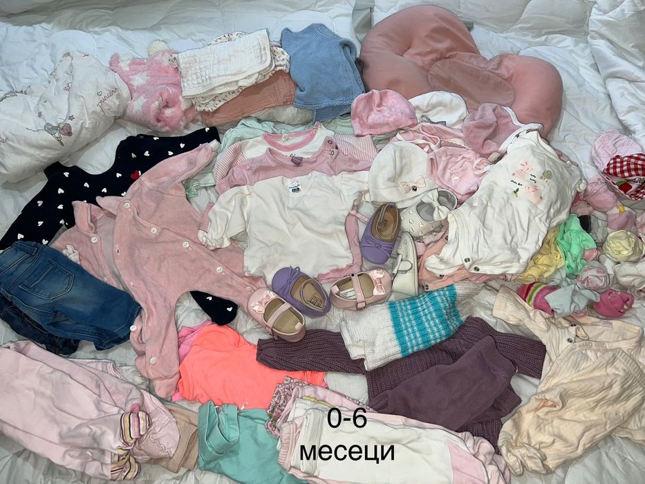 Страхотни бебешки дрехи и лотове (за момиче и момче) 0-12 мес.
