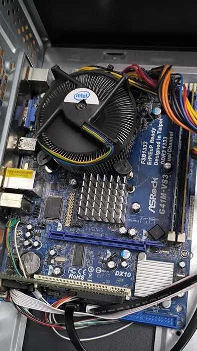 Компьютер, системный блок .