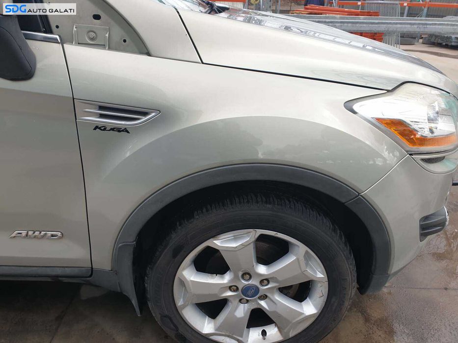 Aripa Dreapta Fata Ford Kuga 1 2008 - 2013 Culoare P8 [Q2172]