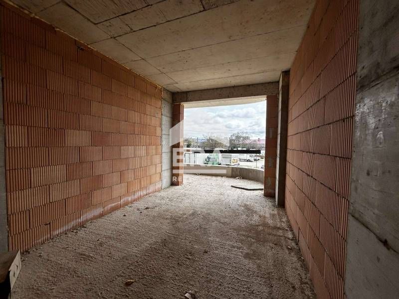 Двустаен, ексклузивен, южен апартамент за продажба, в новострояща се с