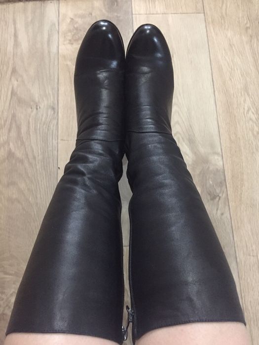 Продам кожаные зимние сапоги