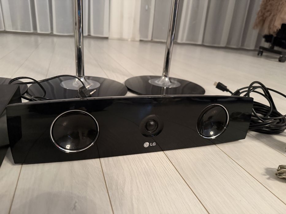 Sistem Audio Home Cinema LG