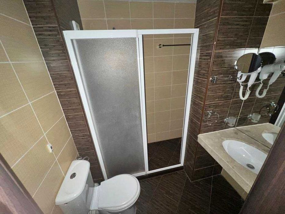 Продава се Двустаен апартамент в к.к. Слънчев бряг - 66 кв.м за 1014 €/кв.м - Снимка #9