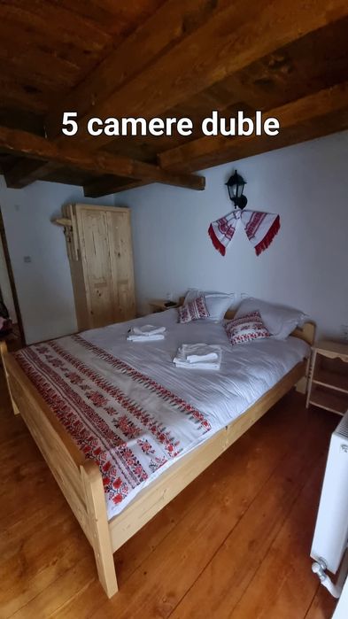 Cabana  cu piscină încălzită închiriem integral