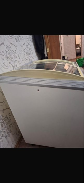 Продам морозильную камеру