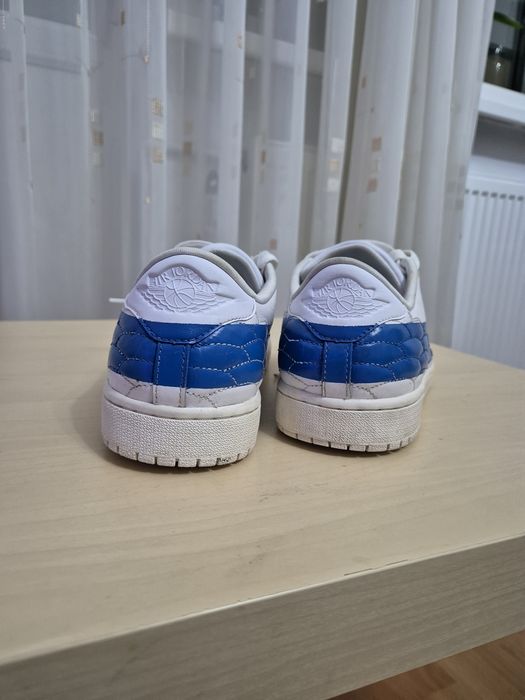 Nike Air Jordan1 Military Blue
