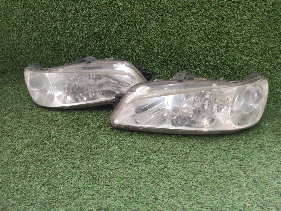 Фары Peugeot 306
