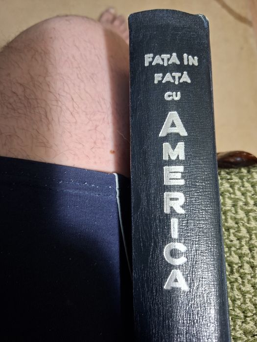 Carte Față în Față cu America