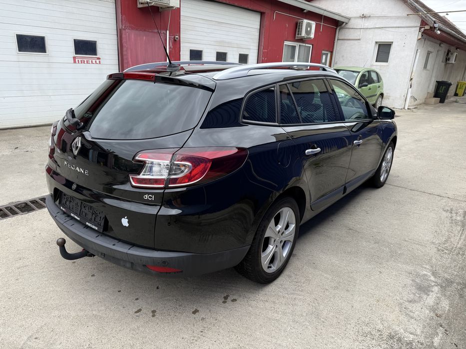 RENAULT Megane 2011 — imagine 3