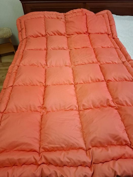 Продам пуховое одеяло