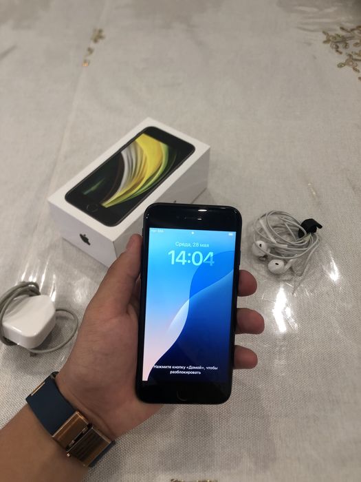 Iphone se 2020 74% 128GB
