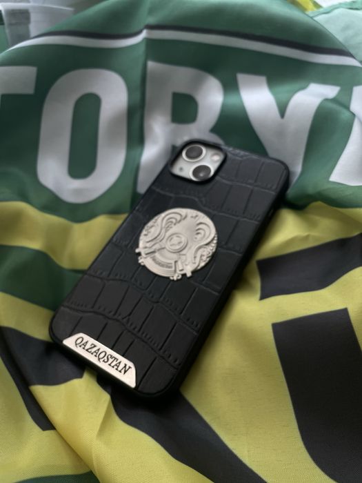 Продаю iPhone 13 128g