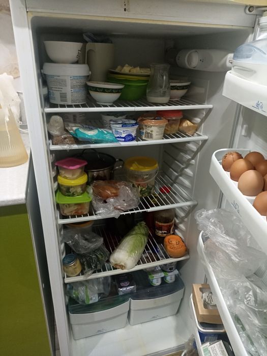 Продам холодильник