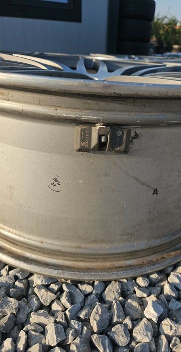 5x112.20 цола 9j ET46. Оригинални Audi