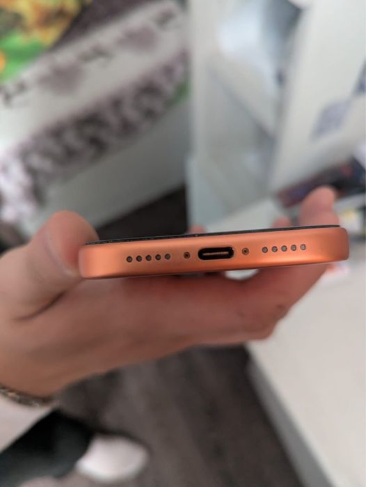 Iphone 17 pro продаю