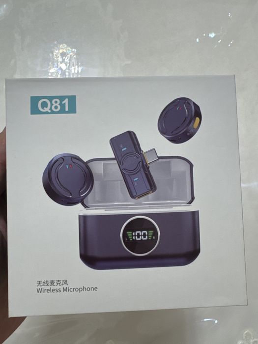 Q81 wireless microphone