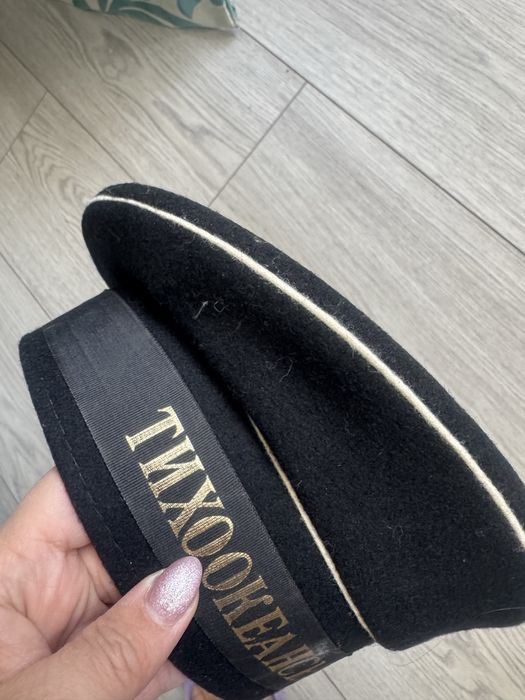 Продам черную бескозырку