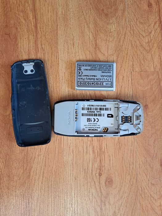 Nokia 3310 funcțional