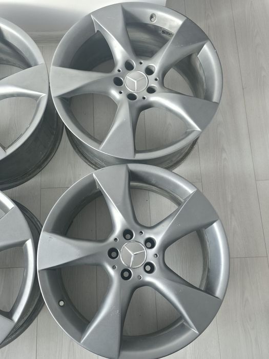 Продавам джанти amg 5x112 19ки w221