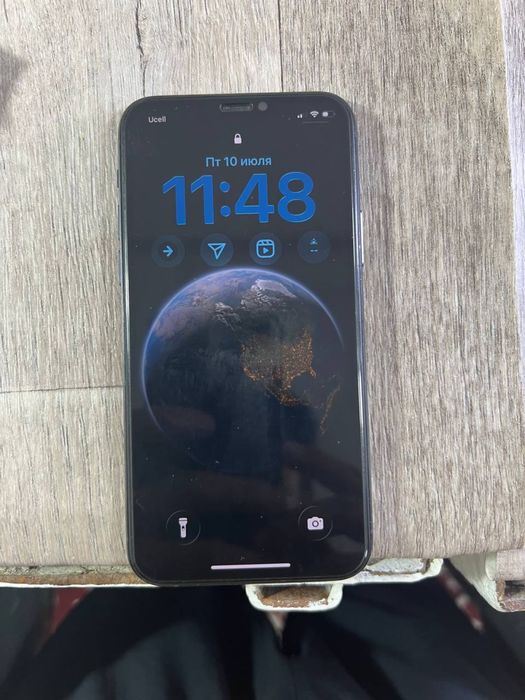 Iphone 11 pro 64 GB ideal