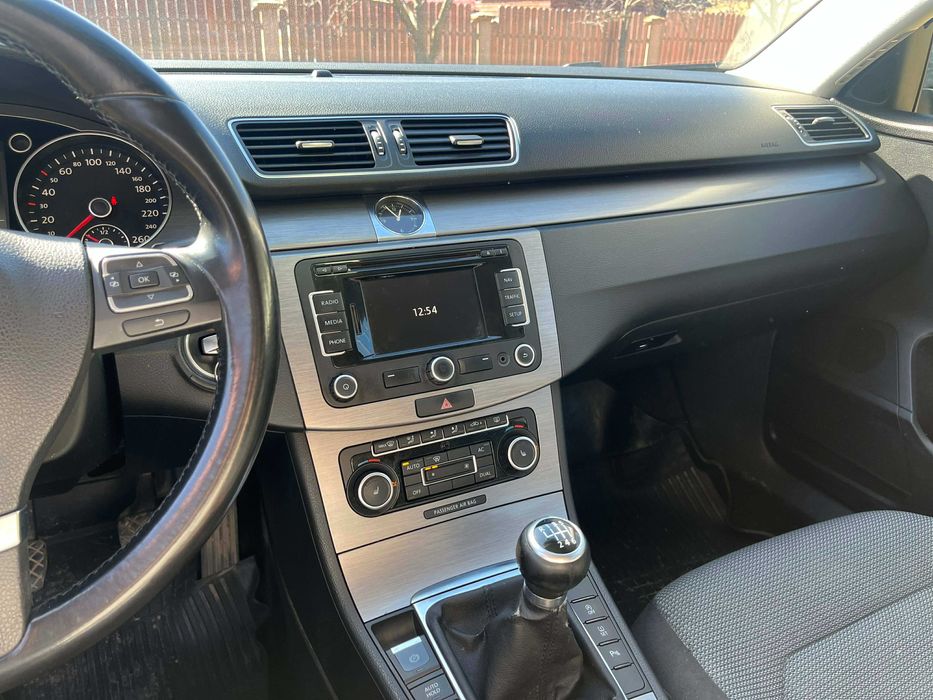 Volkswagen Passat B7 Break 2011