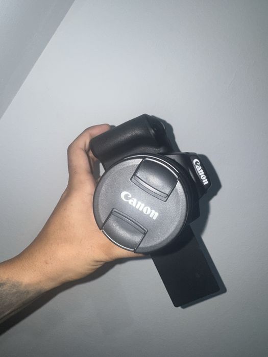 Canon EOS 250D  +accesori