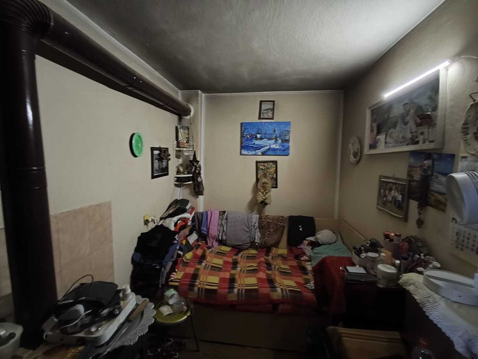 Триетажна вила, местност Драката