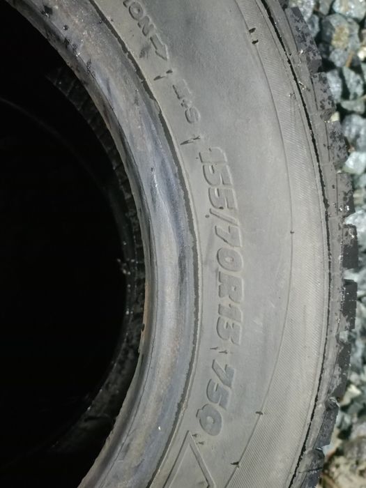 Продам резину 155/70/15