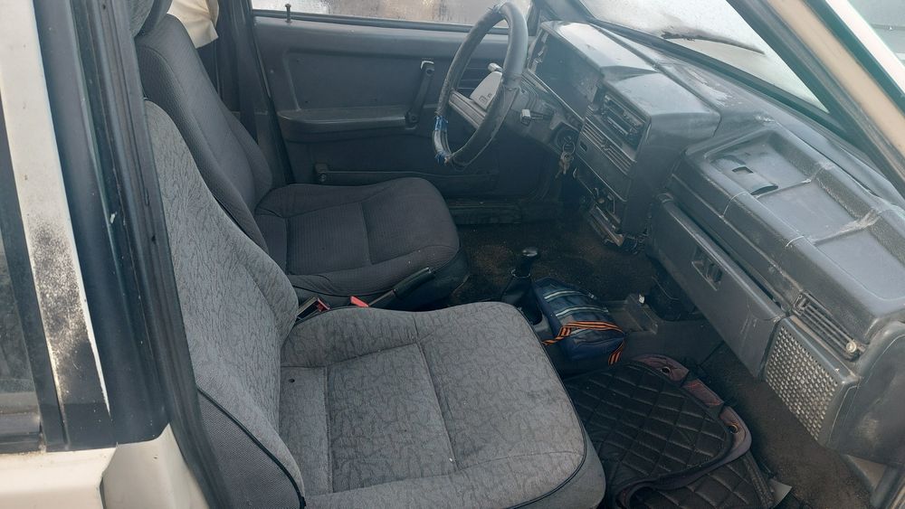 Продам машину 2109