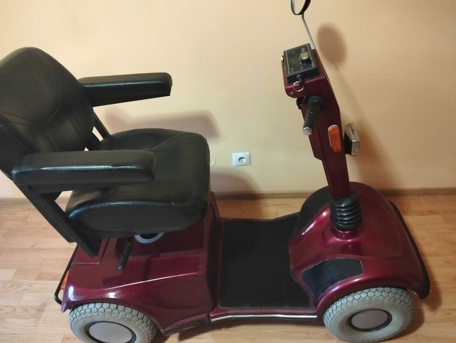 Vanzare scuter electric second hand pentru persoane cu dizabilitati