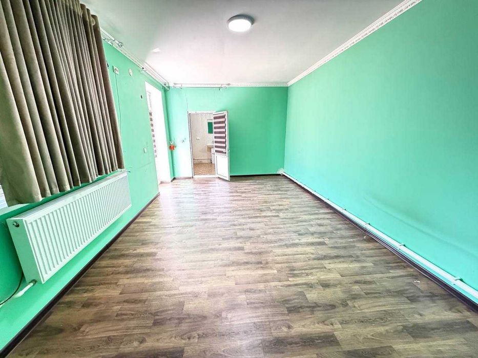 4 сотикли ховли, 4 хонадан иборат