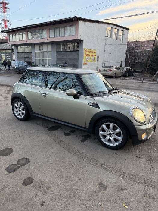 Продам Mini Cooper 2007 года