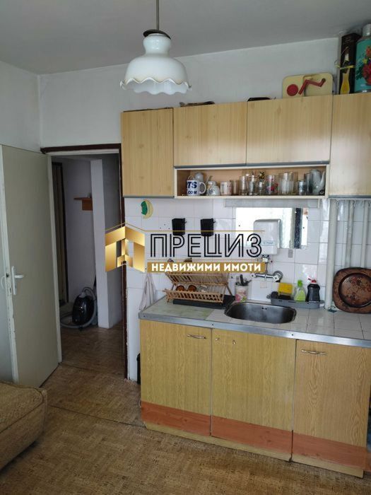 Продажба 2-стаен гр. Шумен - Тракия 56m²