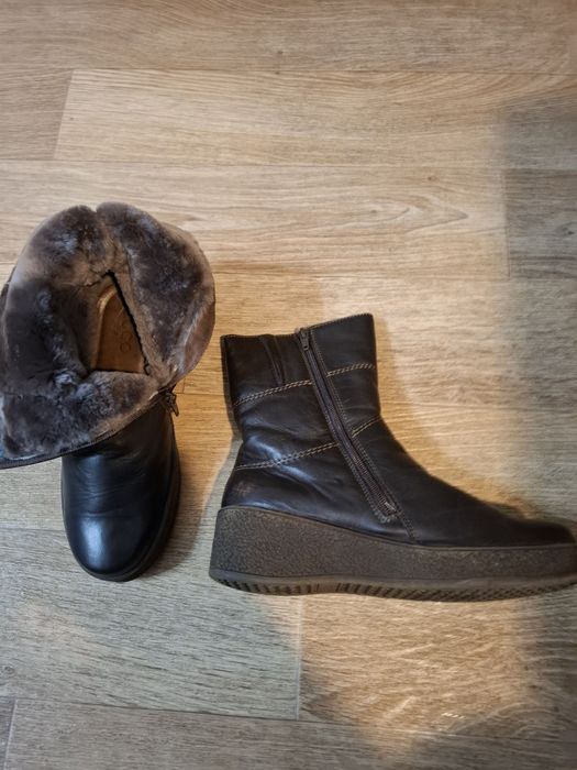 Продам полусапожки.